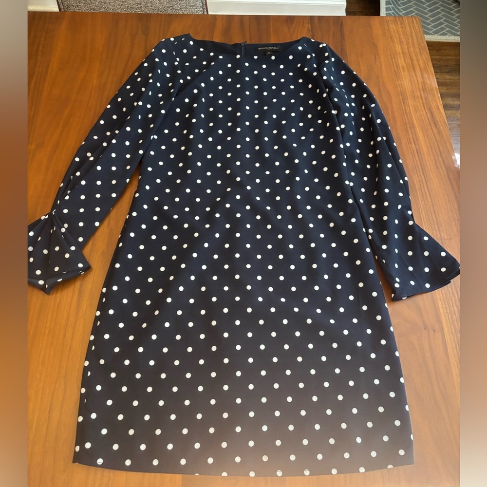 Banana Republic Navy Blue Sheath Dress Long Sleeves, Fully Lined, Women’s Size 0